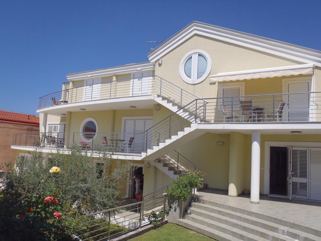 Villa Maestral Задар Екстериор снимка