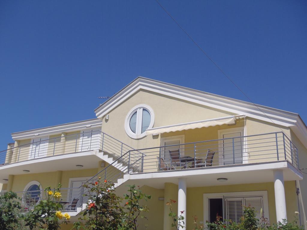 Villa Maestral Задар Екстериор снимка