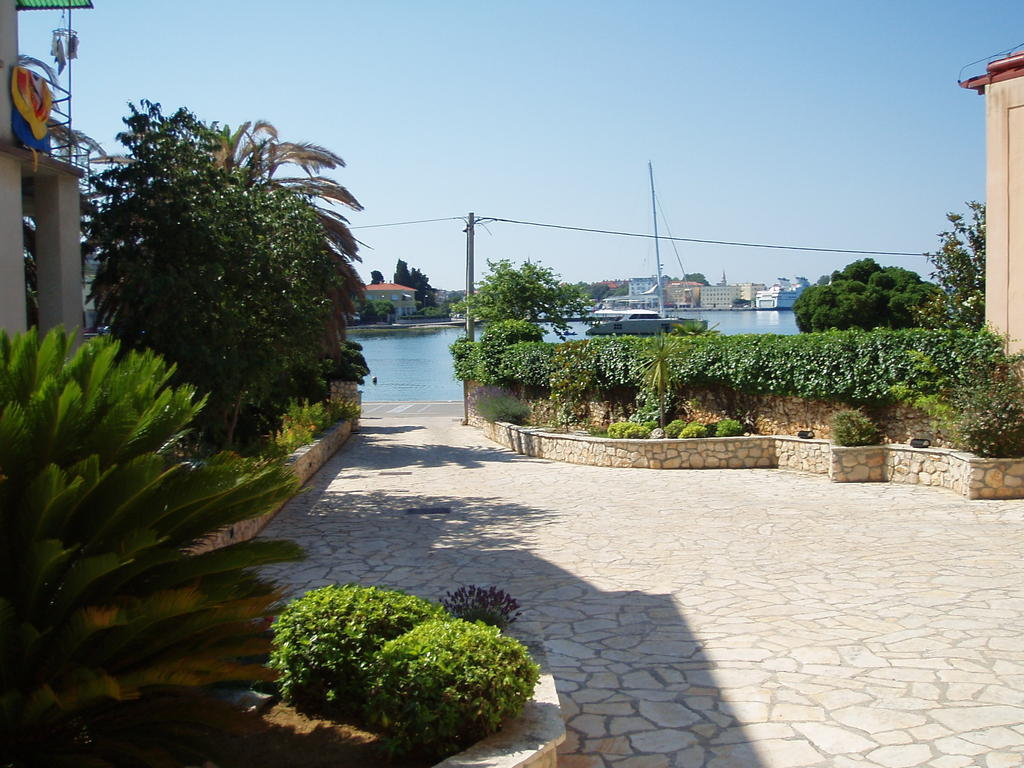 Villa Maestral Задар Екстериор снимка